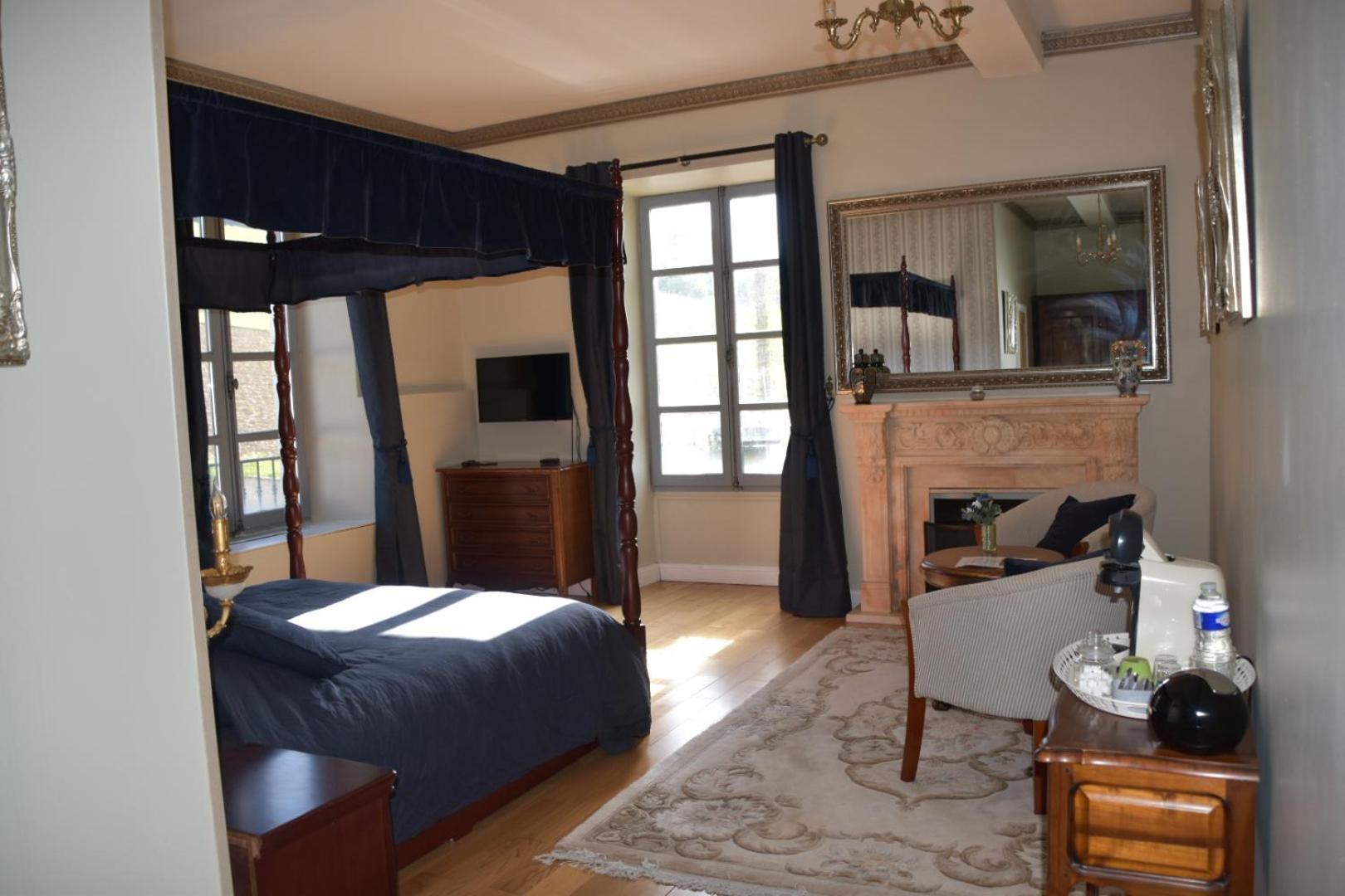 Chateau Roquehort Avec Ev Recharge Point 22Kw Monein Zewnętrze zdjęcie