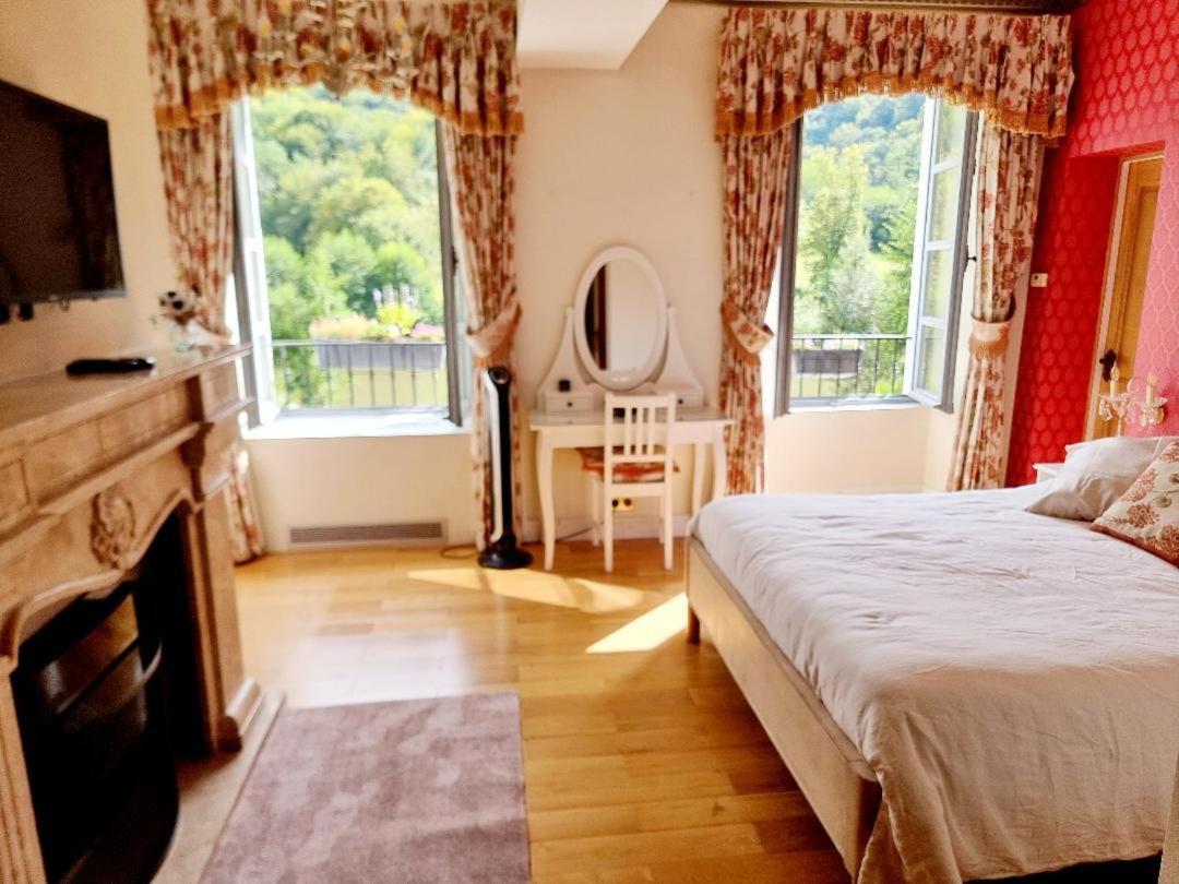 Chateau Roquehort Avec Ev Recharge Point 22Kw Monein Zewnętrze zdjęcie